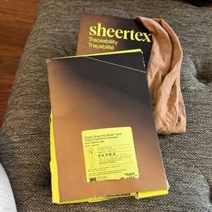 Sheertex Classic Sheer Tights in Capuccino.